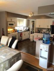 209 12th St, Palisades Park NJ  07650-2004 exterior