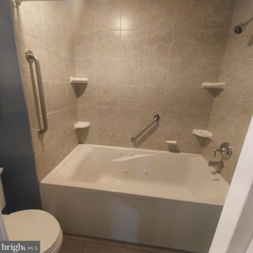 321 Bridge St, Collegeville PA  19426-3502 exterior