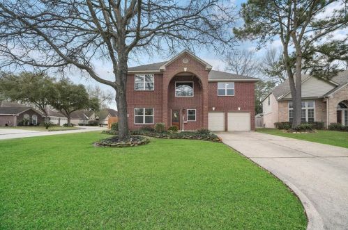 18403 Spinner Court Dr, Humble, TX 77346-6035