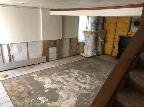 17 Virginia Dr, Mckeesport PA  15133-1005 exterior