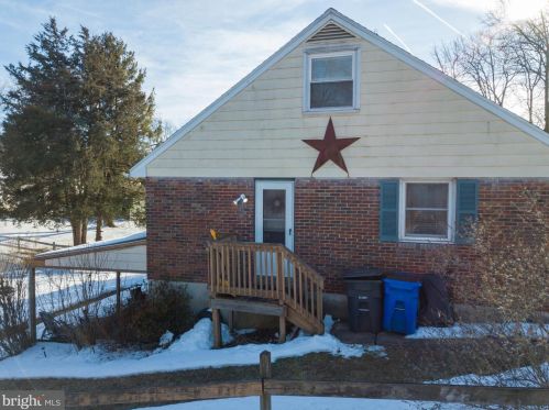 476 Belmont St, Pottstown PA 19464-5125 exterior