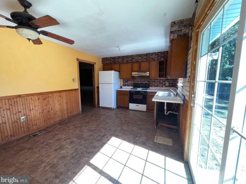 131 Clover St, Browns Mills NJ 08015-2032 exterior