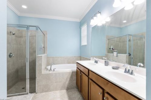 14767 Cranberry Ct, Naples FL  34114-8661 exterior