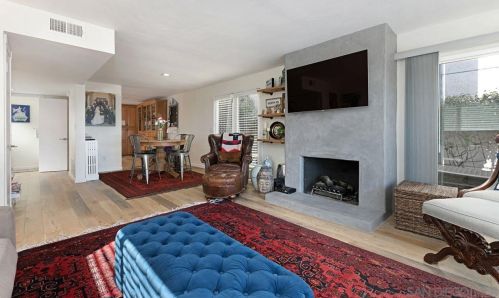 2451 Beryl St, San Diego CA 92109-3401 exterior