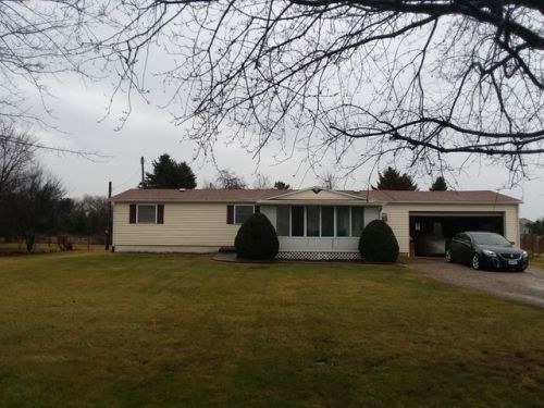 1402 Horn Rd, Milan, OH 44846-9724