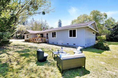 1310 Bloomfield Rd, Sebastopol, CA 95472-5509