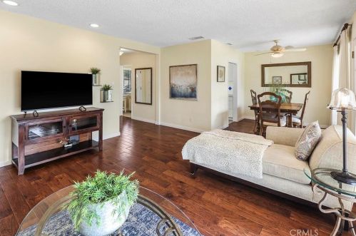 5436 Rosebay St, Long Beach CA  90808-3527 exterior