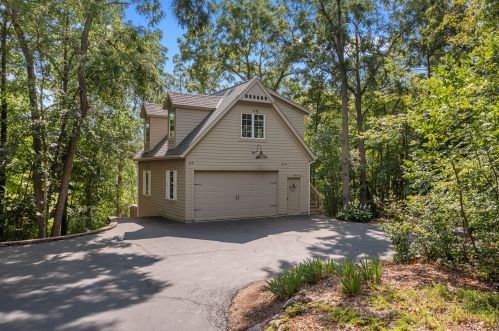 11207 Cedar Sauk Rd, West Bend, WI 53095-9700