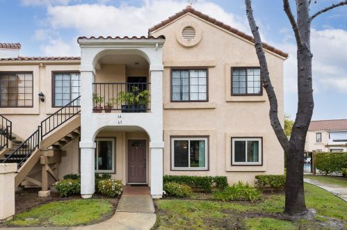 10734 Dabney Dr, San Diego, CA 92126-7623