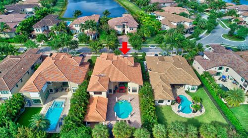 8285 Hawks Gully Ave, Delray Beach FL  33446-9674 exterior