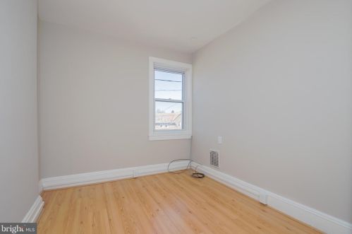 425 Geddes St, Wilmington DE  19805-3717 exterior