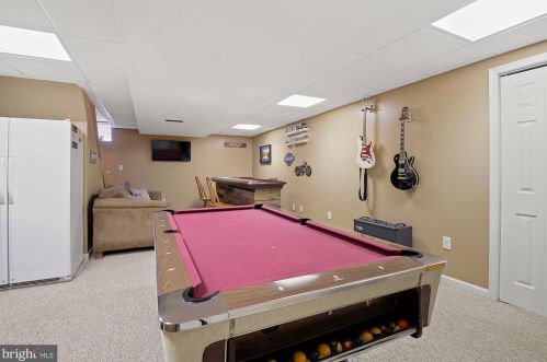 436 Golden Dr, Blandon PA  19510-9653 exterior