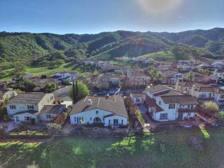 5860 Winged Foot Dr, Gilroy, CA 95020-2632