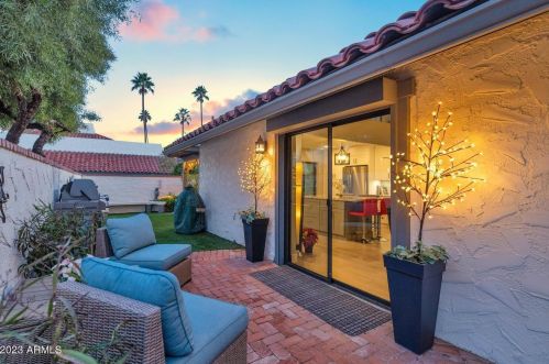 5822 Scottsdale Rd, Scottsdale AZ 85253-5415 exterior