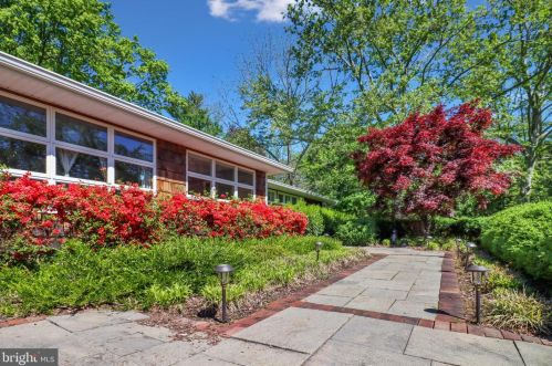 4440 Province Line Rd, Princeton NJ 08540-4368 exterior