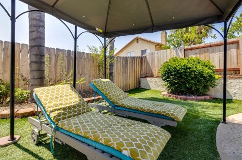 8886 La Cartera St, San Diego, CA 92129-3309