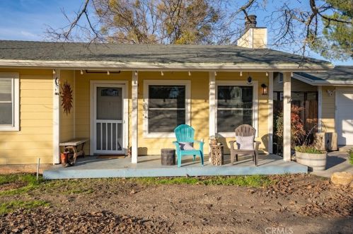 5150 Weeping Willow Way, Lake Nacimiento, CA 93446-9232