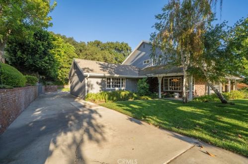 1022 Oak Canyon Ln, Glendora CA  91741-2256 exterior