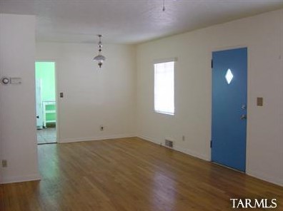 908 Hampton St, Tucson, AZ 85719-2943