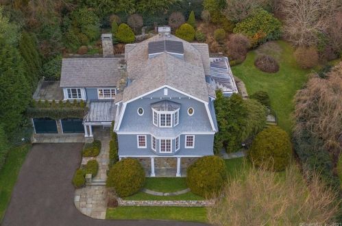240 Harbor Rd, Southport, CT 06890-1373