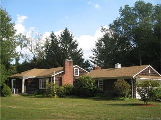 30 Rimmon Hill Rd, New Haven, CT 06525-1324