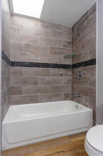 5200 Lima Pl, Orlando FL 32807-1625 exterior