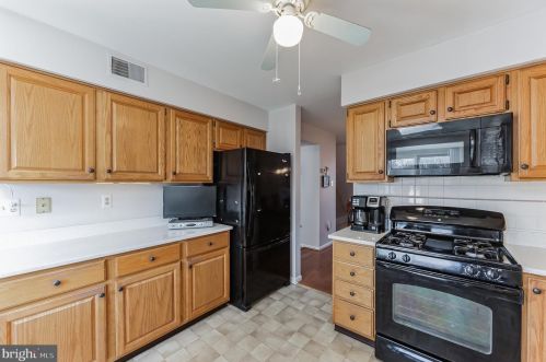 20 Cypress Ln, Downingtown PA  19335-3458 exterior