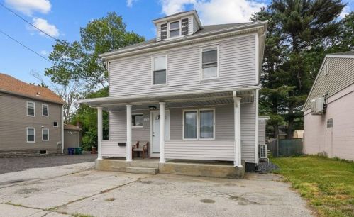 1736 Elmwood Ave, Warwick RI  02888-1104 exterior