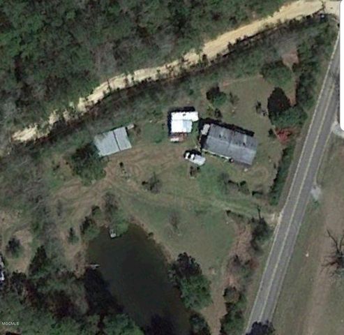 22060 Saucier Lizana Rd, Howison MS  39574-8664 exterior