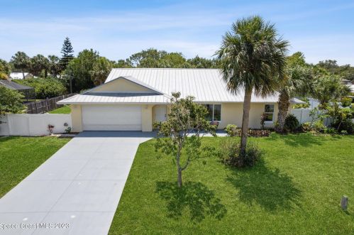 468 Tulip Dr, Sebastian FL  32958-5564 exterior