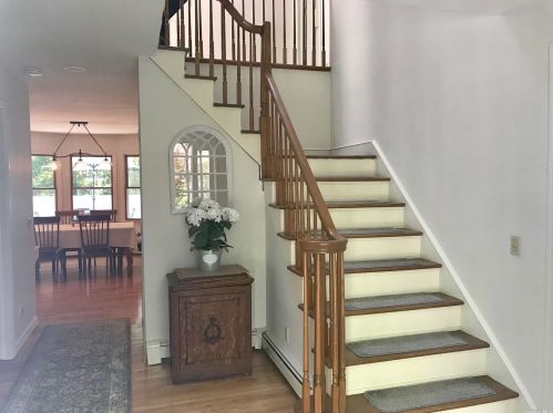 207 Tyler Ave, Miller Place, NY 11764-3100
