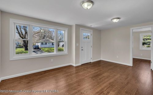 115 Springdale Ave, Tinton Falls NJ  07724-2628 exterior