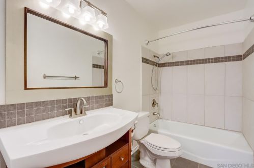 1353 Timberpond Dr, El Cajon CA  92019-3619 exterior