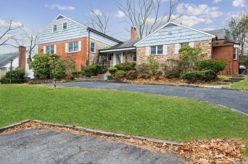 16 Normandy Ln, Scarsdale NY  10583-7621 exterior