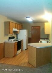 7861 Hemingway Ave, Cottage Grove MN  55016-1852 exterior