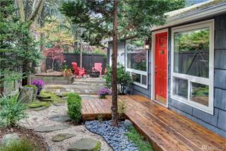 2804 Howell St, Seattle, WA 98122-3142
