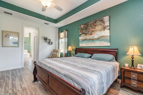 10290 Strike Ln, Bonita Springs FL  34135-6742 exterior