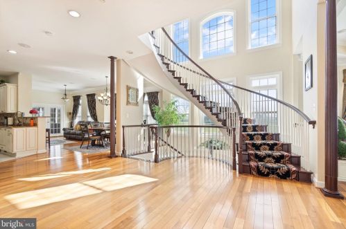 15840 Parnell Ct, Haymarket VA  20169-1667 exterior