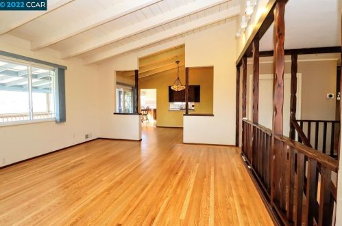 18351 Via Jose, San Lorenzo CA  94580-3063 exterior