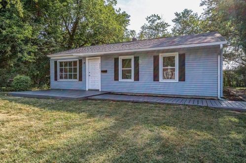 9522 Anaheim Ct, Cincinnati, OH 45251-2201