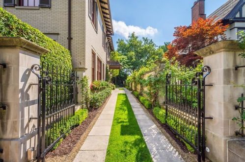 707 Amberson Ave, Pittsburgh, PA 15232-1401