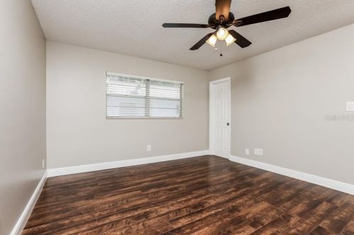 5321 Hillside Dr, Orlando FL  32810-1711 exterior