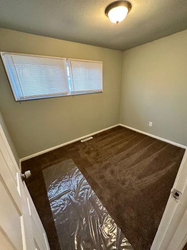 2437 Marshalltown Ln, Gary IN  46407-1879 exterior