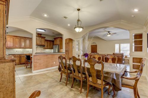 1310 Byu Shr Dr, Galveston TX 77551-4300 exterior