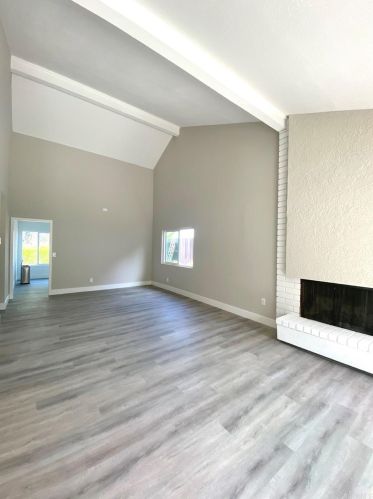 9853 Paseo Montril, San Diego, CA 92129-3912