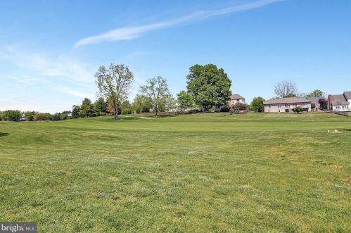 594 Sawgrass Dr, Charles Town WV  25414-5968 exterior