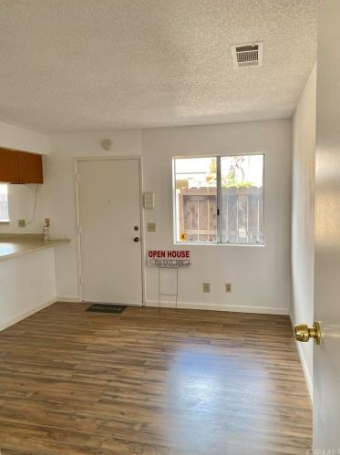 22335 Figueroa St, Long Beach, CA 90745-4456