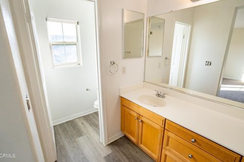 628 Green River St, Oxnard CA  93036-5318 exterior