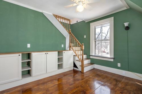 32 Hill St, Dover NH  03820-3111 exterior