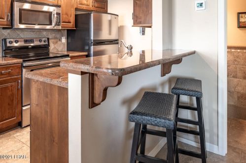 1737 Montana Vis, Lake Havasu City AZ  86403-9301 exterior